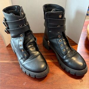 Charlotte Russe Women's Size 9 Combat Style Ankle Boots Strings Not Included